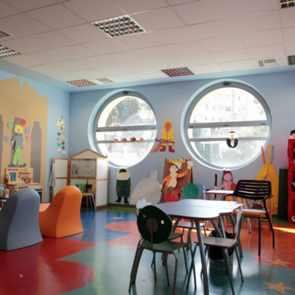 ΕΙΜΑΣΤΕ ΣΤΗ ΔΙΑΘΕΣΗ  ΣΑΣ